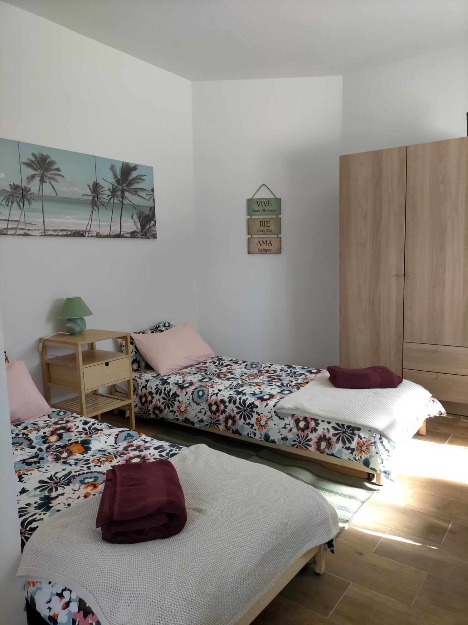 Casa Plaza San Nicolas De Bari Sardina المظهر الخارجي الصورة