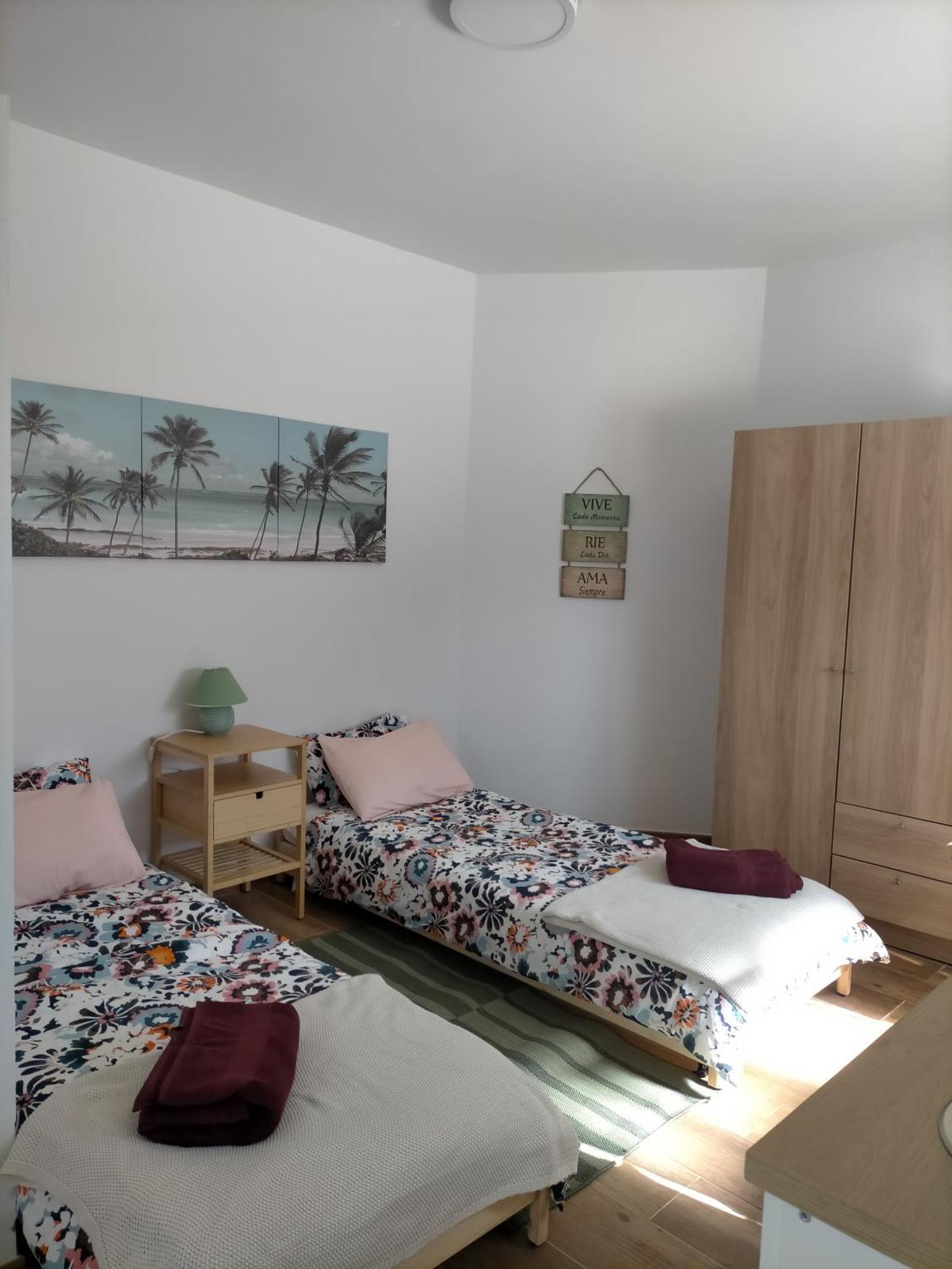Casa Plaza San Nicolas De Bari Sardina المظهر الخارجي الصورة